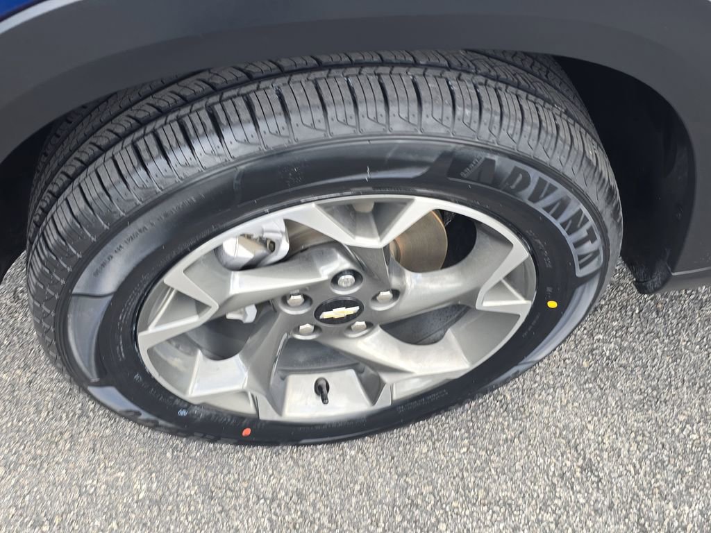 Used 2024 Chevrolet Trax LT image 7