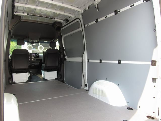 New 2025 Mercedes-Benz Sprinter 2500 image 24