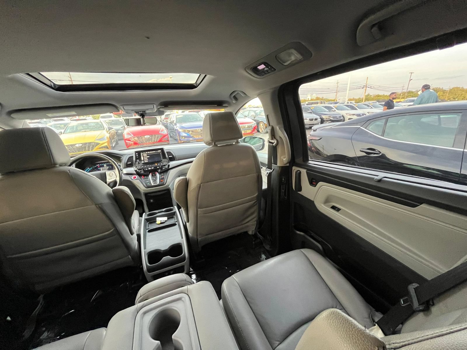 Used 2018 Honda Odyssey EX-L image 46