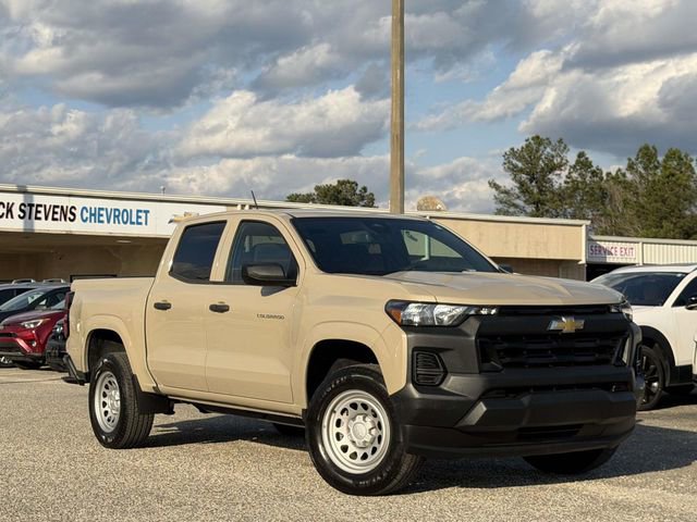 Used 2024 Chevrolet Colorado W/T image 10