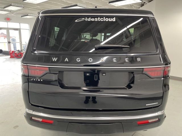 Used 2024 Jeep Wagoneer L Series II w/ Flexible Seating Group image 9