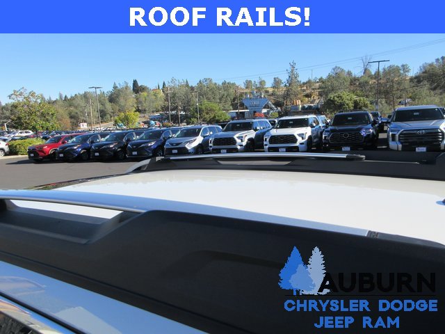 Used 2025 Subaru Outback Touring w/ Popular Package #2 image 10