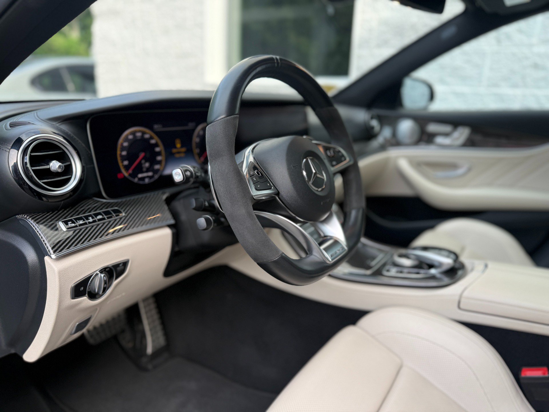 Used 2018 Mercedes-Benz E 63 AMG S image 11