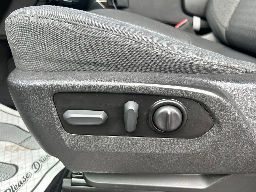 Used 2022 GMC Sierra 1500 SLE image 21