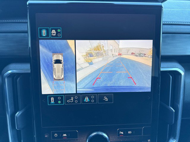 Certified 2025 GMC Acadia Elevation image 24