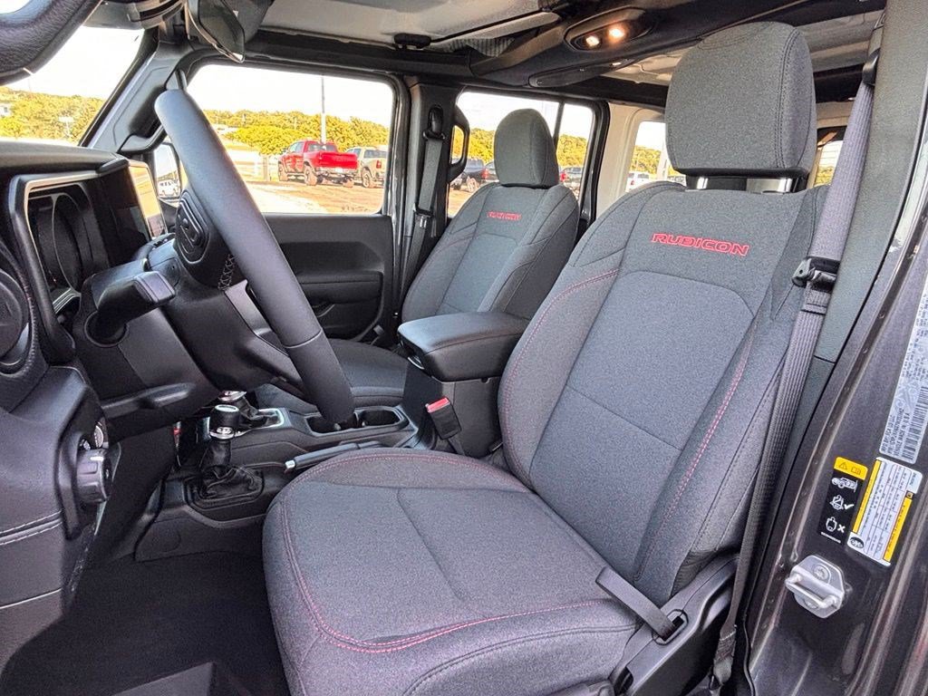 New 2026 Jeep Wrangler Unlimited Rubicon w/ Safety Group AWD/4WD image 20