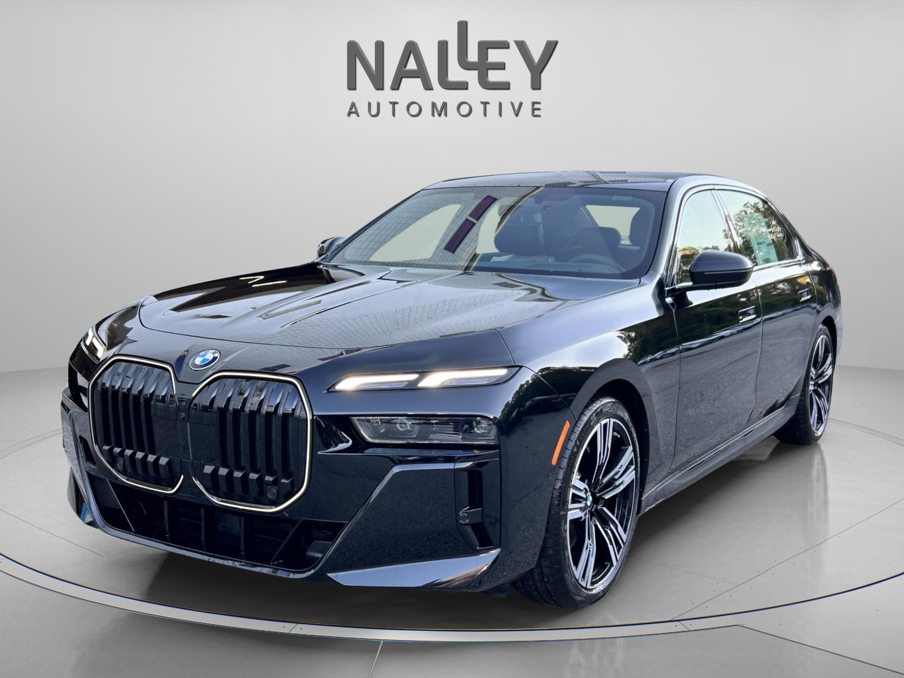 Used 2026 BMW 740i 740i image 1