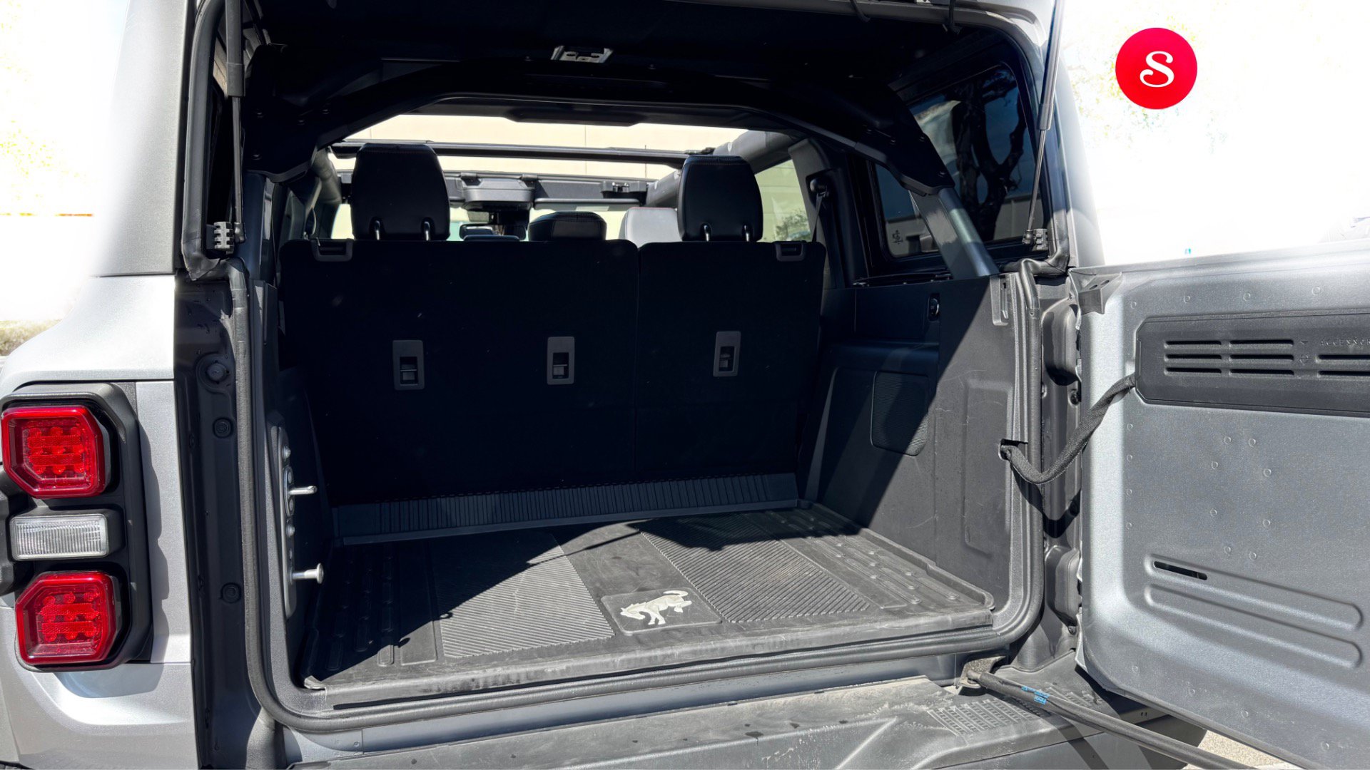 Used 2024 Ford Bronco Raptor w/ Interior Carbon Fiber Pack 6 AWD/4WD image 7