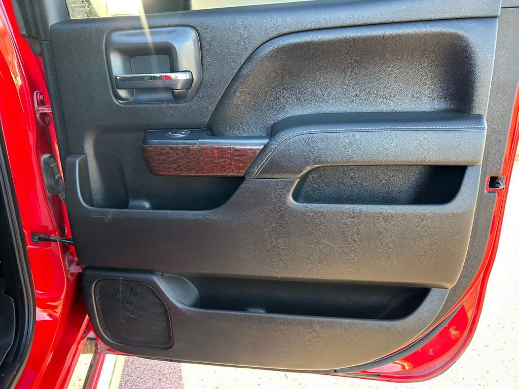 Used 2018 GMC Sierra 2500 SLT w/ Duramax Plus Package image 14