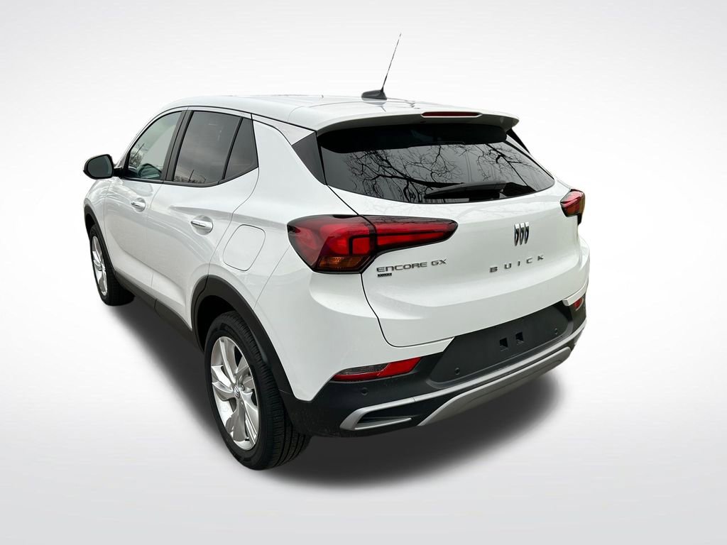 Used 2024 Buick Encore GX Preferred w/ Comfort Package image 3