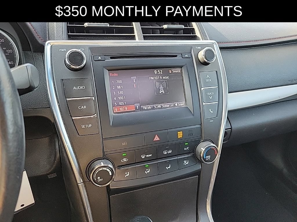 Used 2015 Toyota Camry SE w/ Moonroof Package FWD image 24