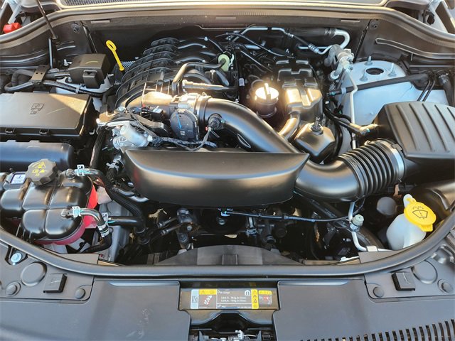 Used 2025 Dodge Durango GT image 31