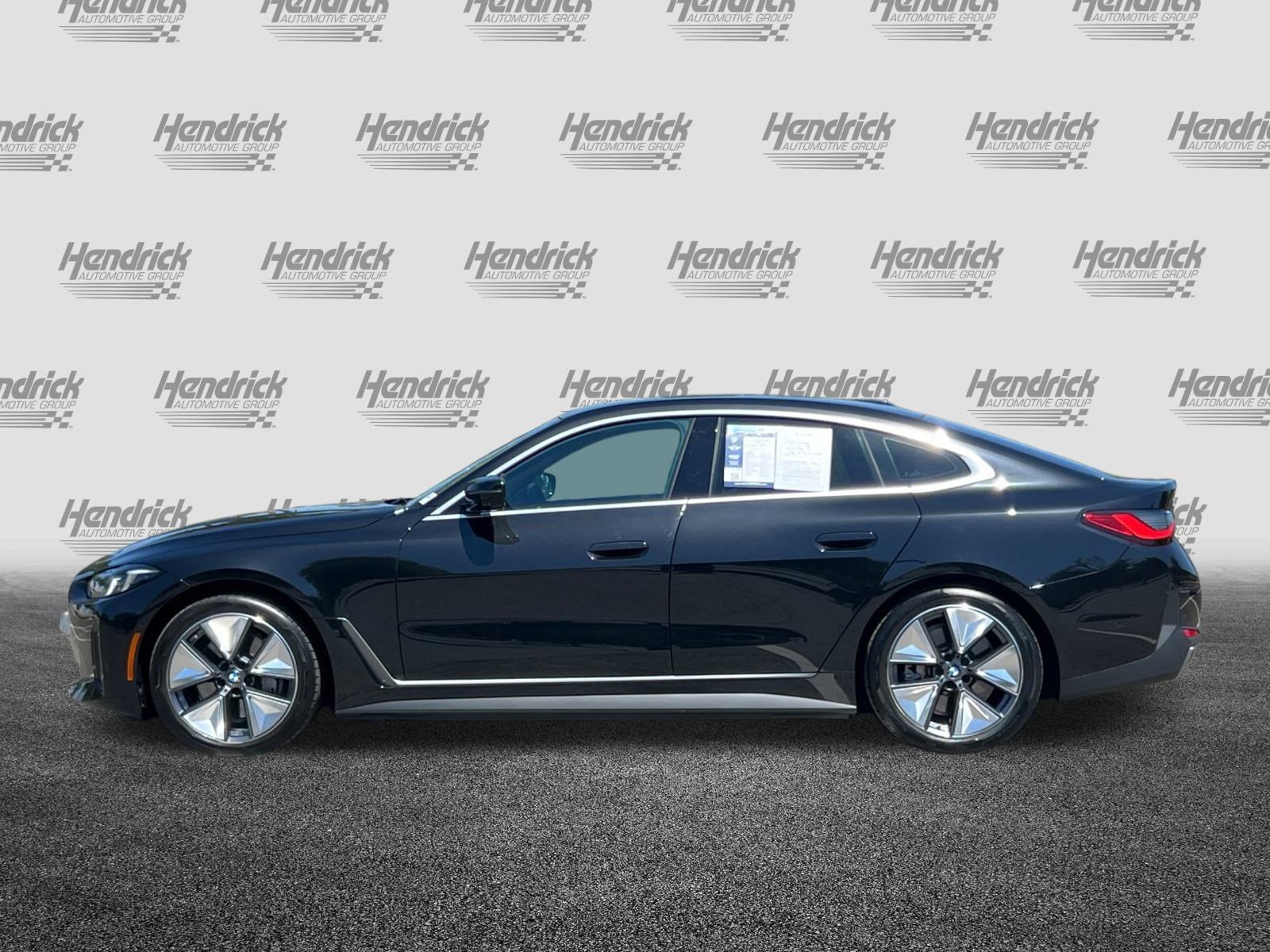 Used 2025 BMW i4 eDrive40 w/ Dynamic Handling Package image 8