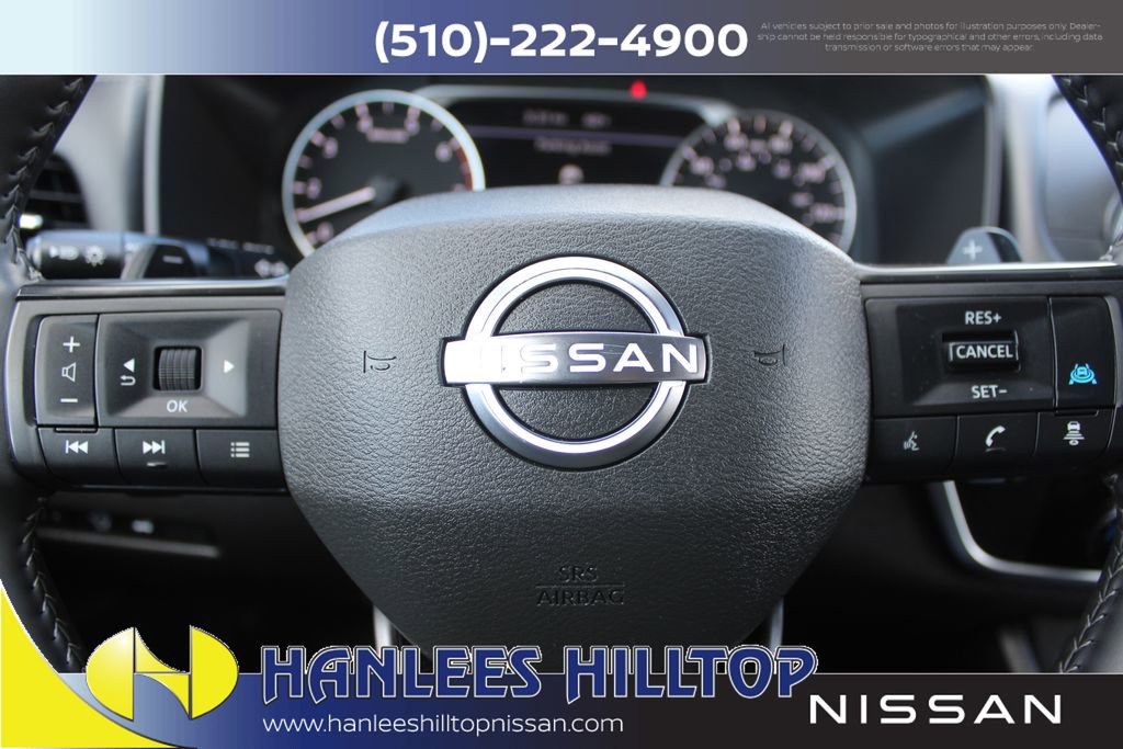 Used 2025 Nissan Rogue SV AWD/4WD image 28