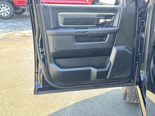 Used 2024 RAM 1500 Classic Warlock image 14