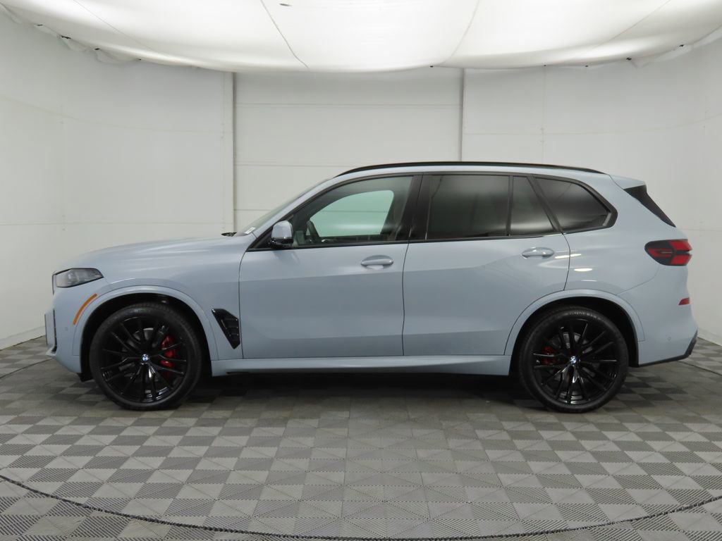 New 2026 BMW X5 sDrive40i w/ M Sport Package image 8