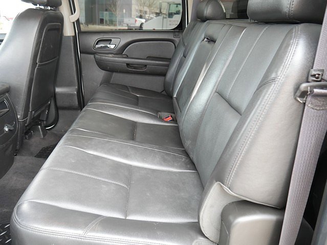 Used 2014 Chevrolet Silverado 2500 LTZ w/ LTZ Plus Package image 16