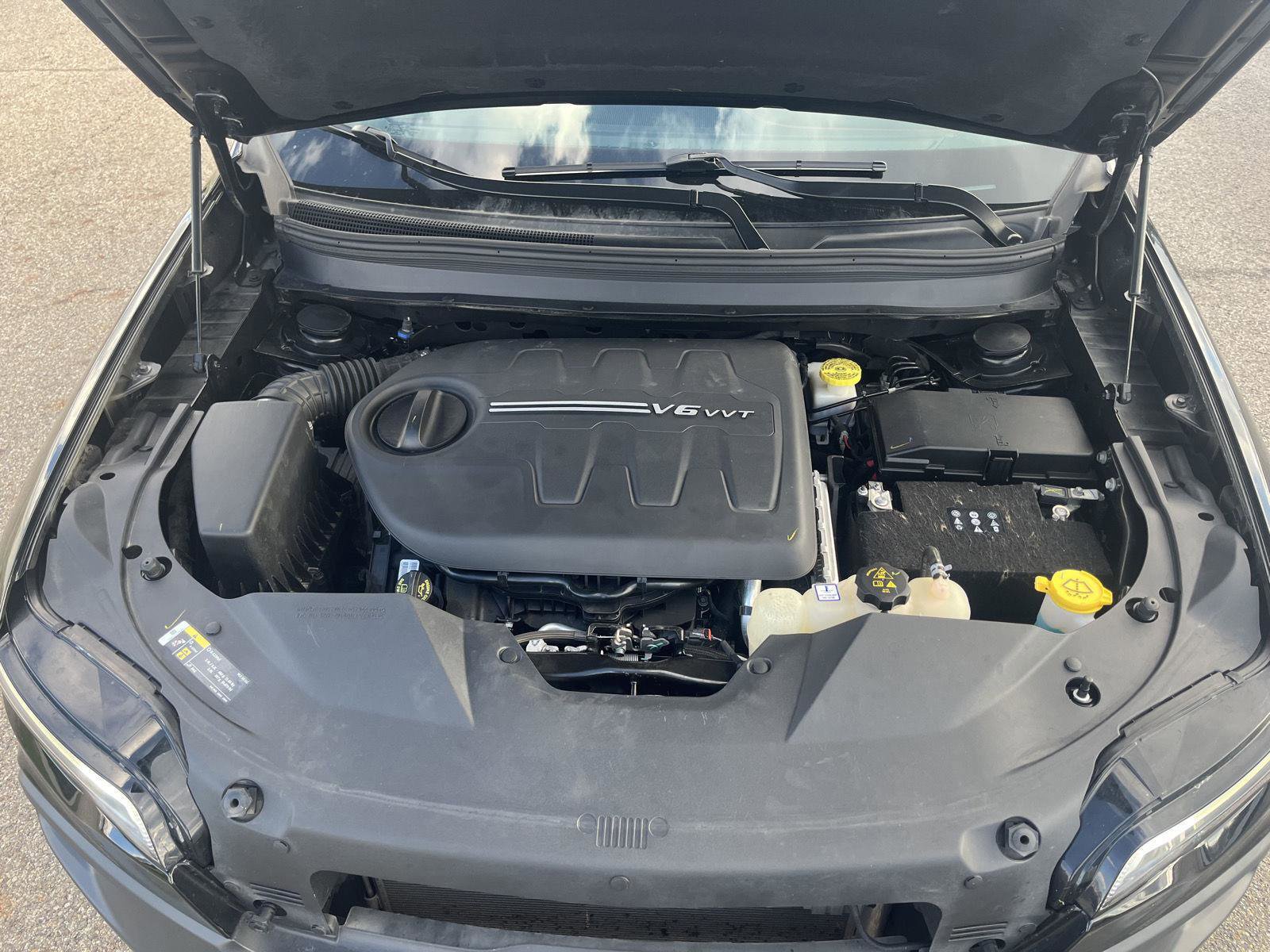 Used 2019 Jeep Cherokee Trailhawk image 43