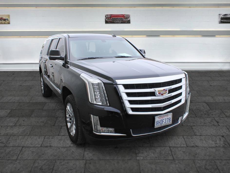 Used 2019 Cadillac Escalade ESV 2WD image 1