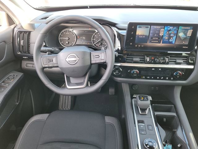 New 2026 Nissan Pathfinder SV image 8