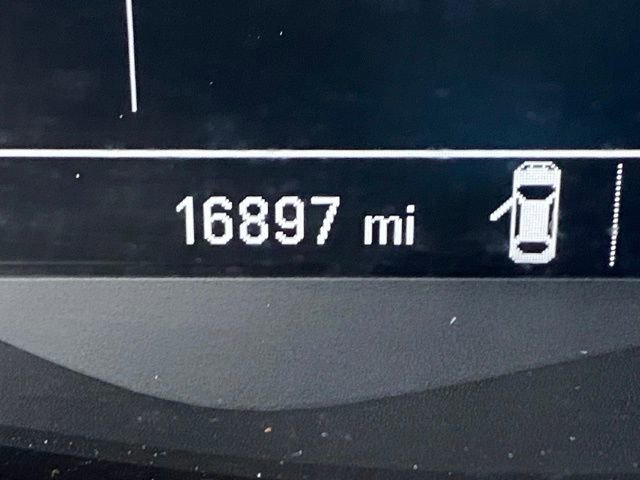 Used 2022 Chevrolet Trax LT image 30