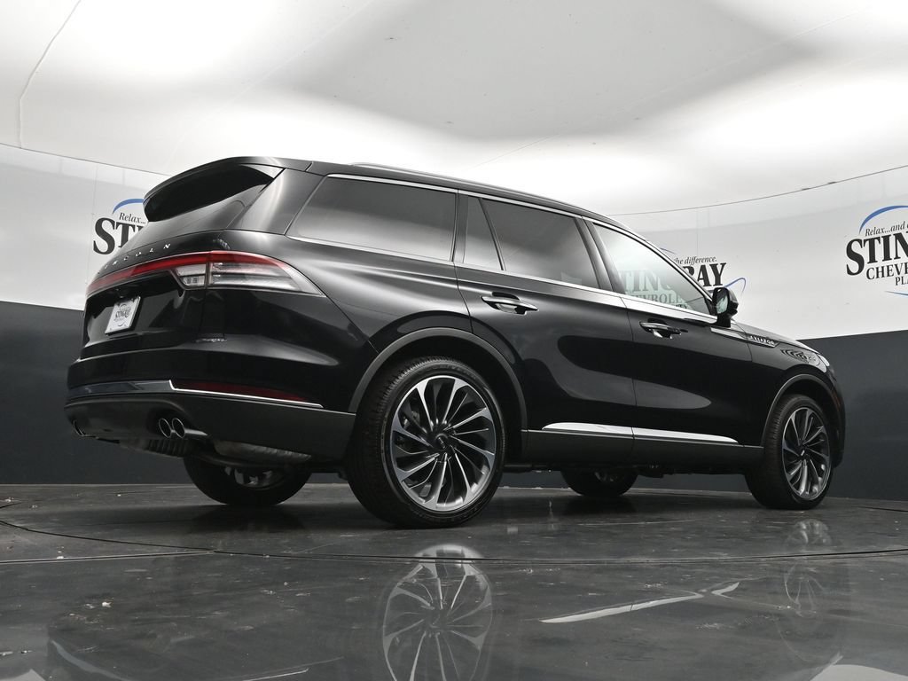 Used 2026 Lincoln Aviator Reserve AWD/4WD image 32