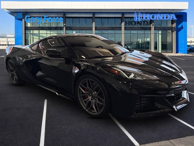 Used 2024 Chevrolet Corvette Z06 RWD image 1