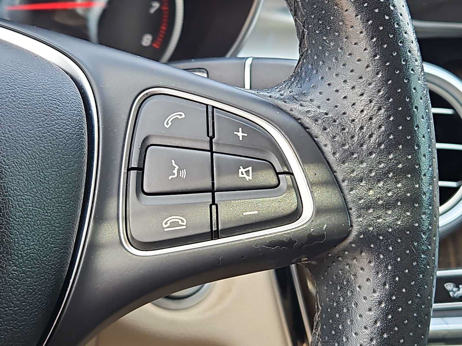 Used 2018 Mercedes-Benz C 300 Sedan image 22