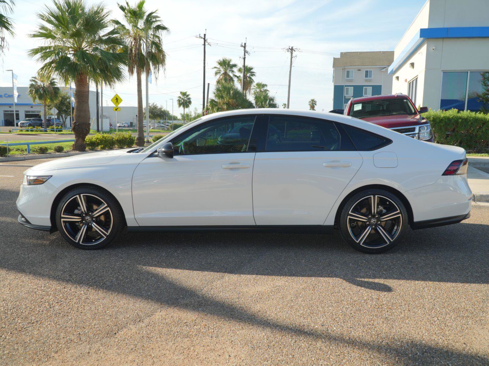 Used 2026 Honda Accord SE image 15