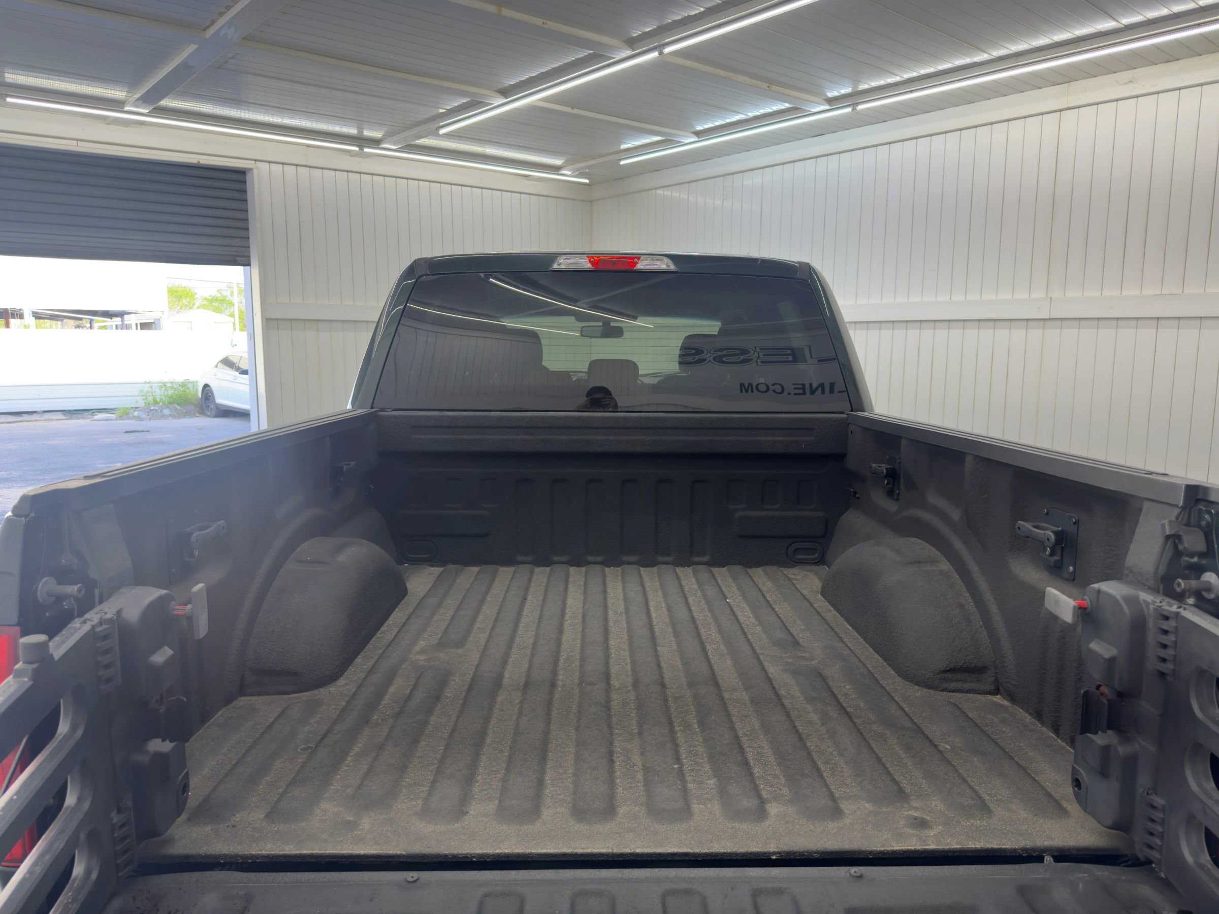 Used 2015 Ford F150 XLT w/ Equipment Group 301A Mid RWD image 13