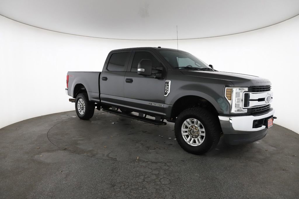 Used 2019 Ford F250 XL w/ STX Appearance Package AWD/4WD image 2