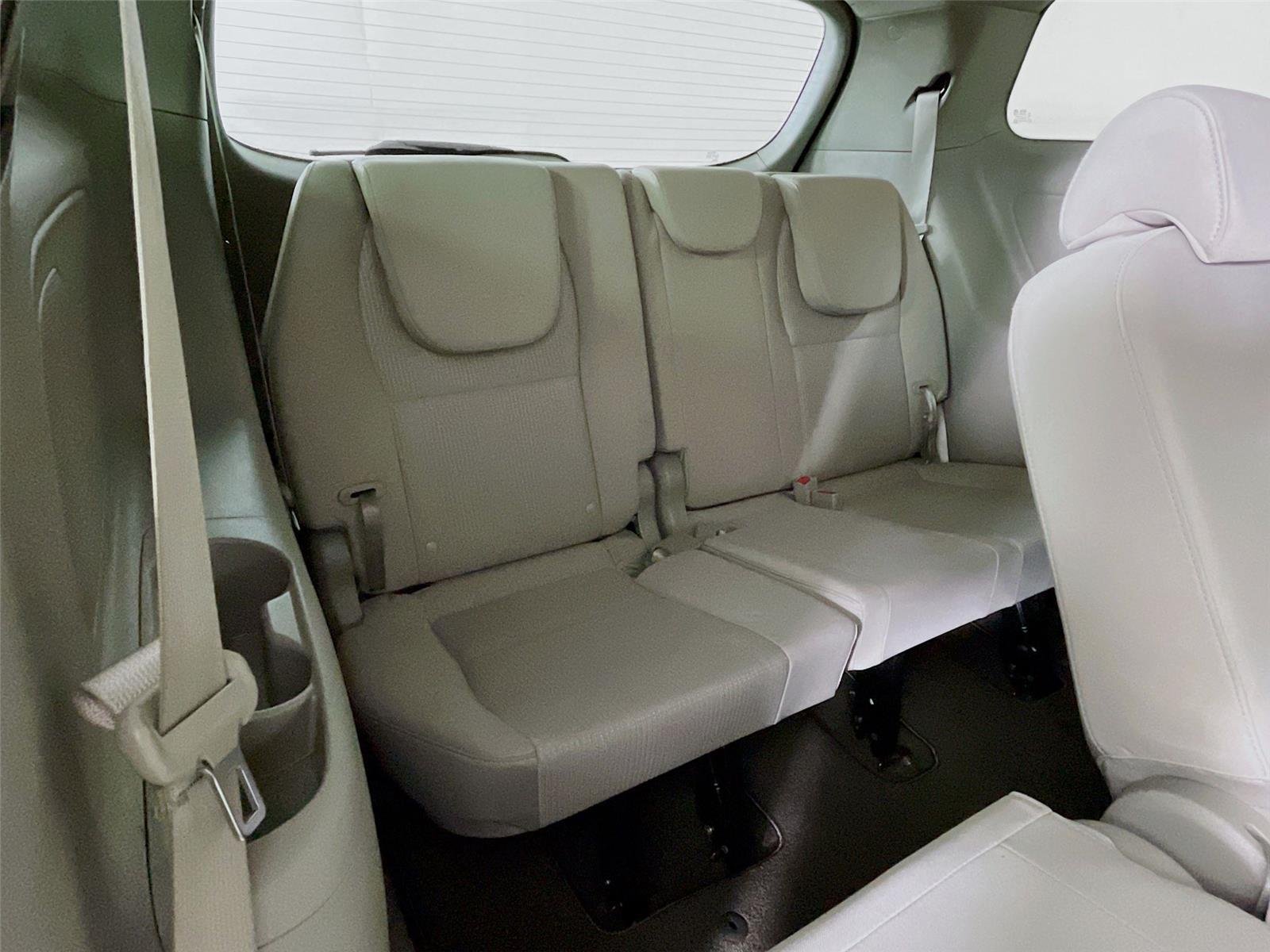 Used 2019 Kia Sedona LX FWD image 28