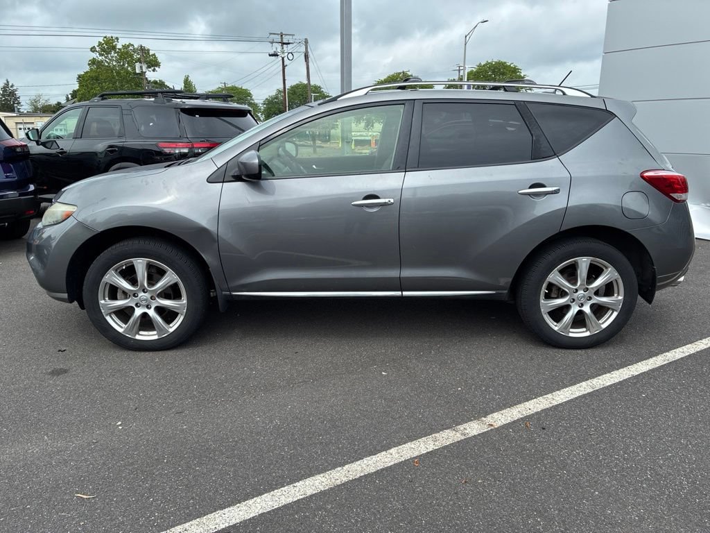 Used 2013 Nissan Murano LE w/ Platinum Pkg AWD/4WD image 2