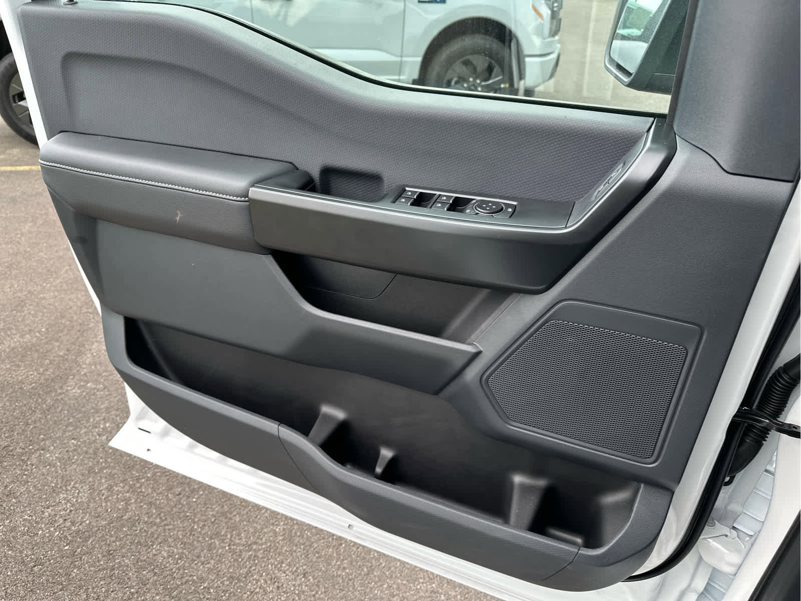 Used 2025 Ford F150 STX image 19