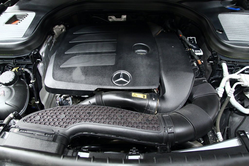 Used 2020 Mercedes-Benz GLC 300 4MATIC image 30