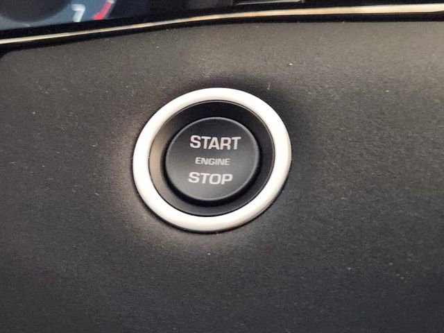 Used 2026 Land Rover Range Rover Evoque S image 20