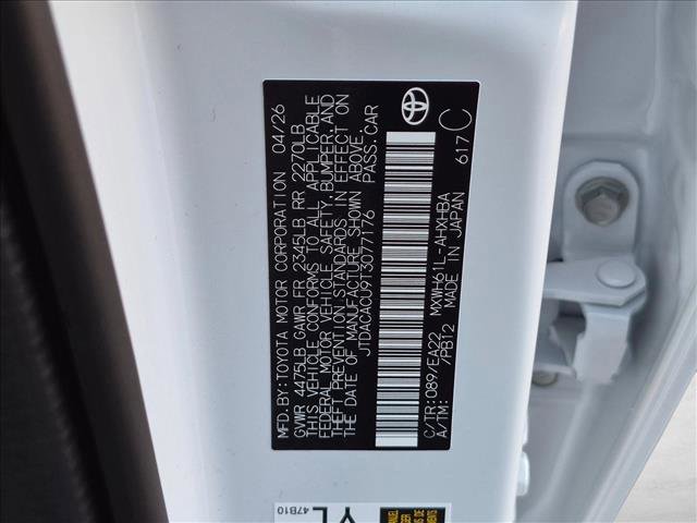 New 2026 Toyota Prius Plug-In Hybrid FWD image 18