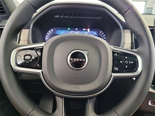 Certified 2026 Volvo XC90 B5 Plus w/ Protection Package image 28