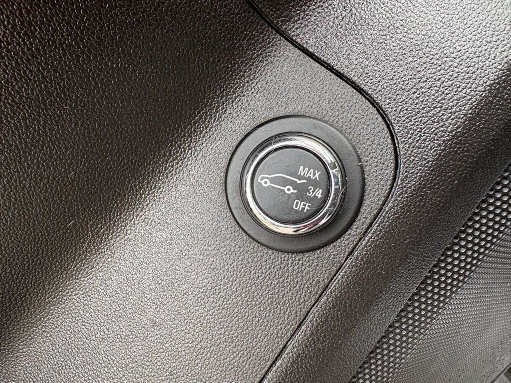 Used 2018 GMC Acadia SLE image 22