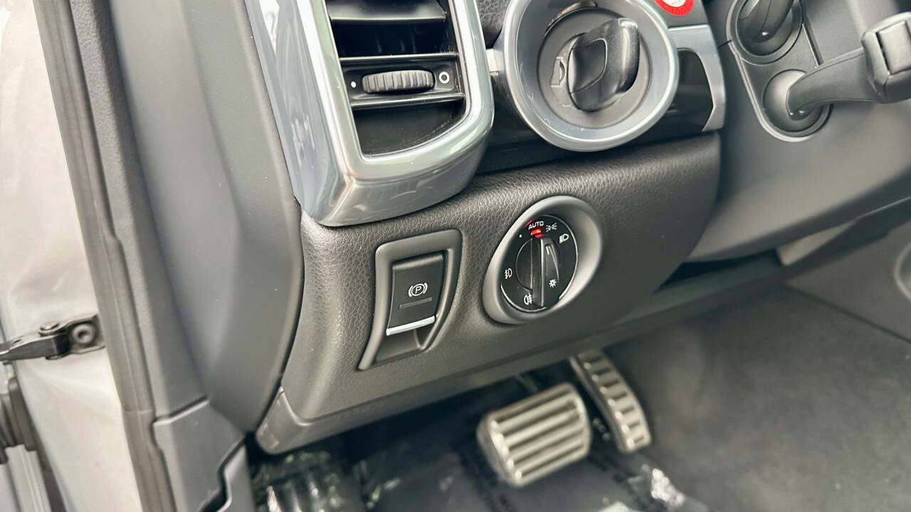 Used 2011 Porsche Cayenne S image 23