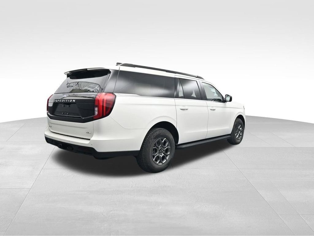 New 2025 Ford Expedition Max Active image 7
