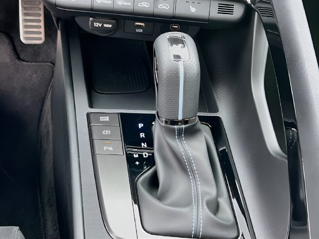Used 2025 Hyundai Elantra N FWD image 17