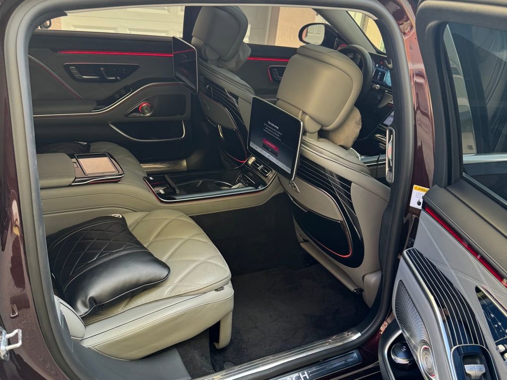 Used 2022 Mercedes-Benz Maybach S 580 4MATIC image 14