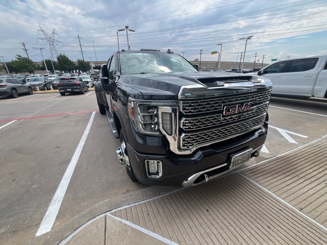 Used 2020 GMC Sierra 3500 Denali w/ Denali Ultimate Package AWD/4WD image 4