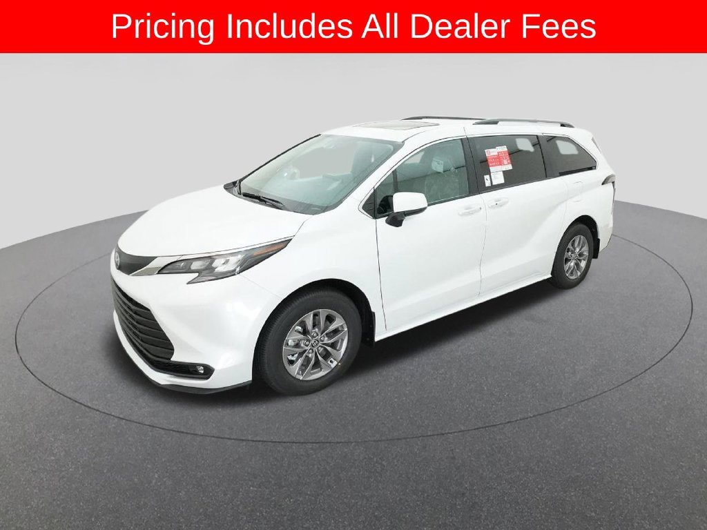 New 2026 Toyota Sienna XLE