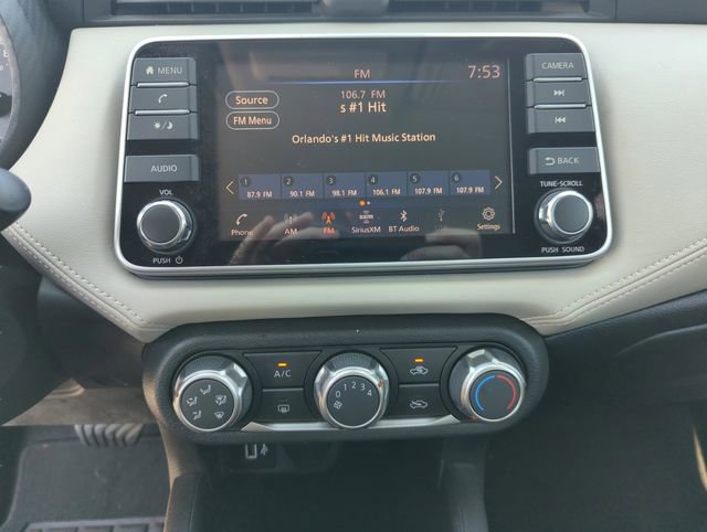 Certified 2020 Nissan Versa SV FWD image 30
