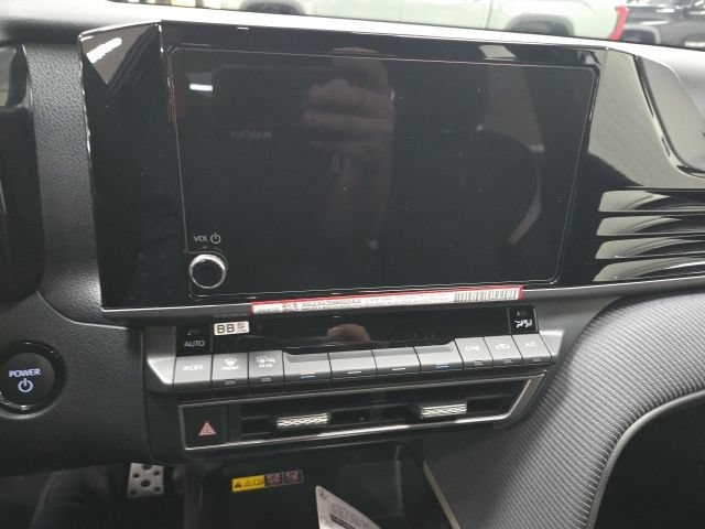 New 2026 Toyota Camry SE FWD image 23