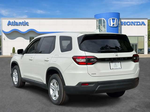 Certified 2023 Honda Pilot LX image 6