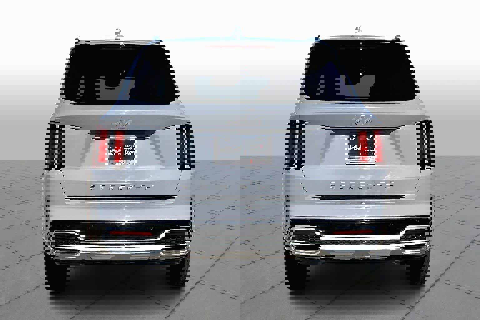 Used 2022 Kia Sorento EX image 4