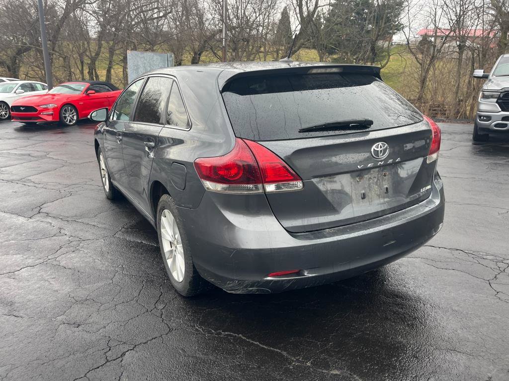 Used 2013 Toyota Venza LE AWD/4WD image 3